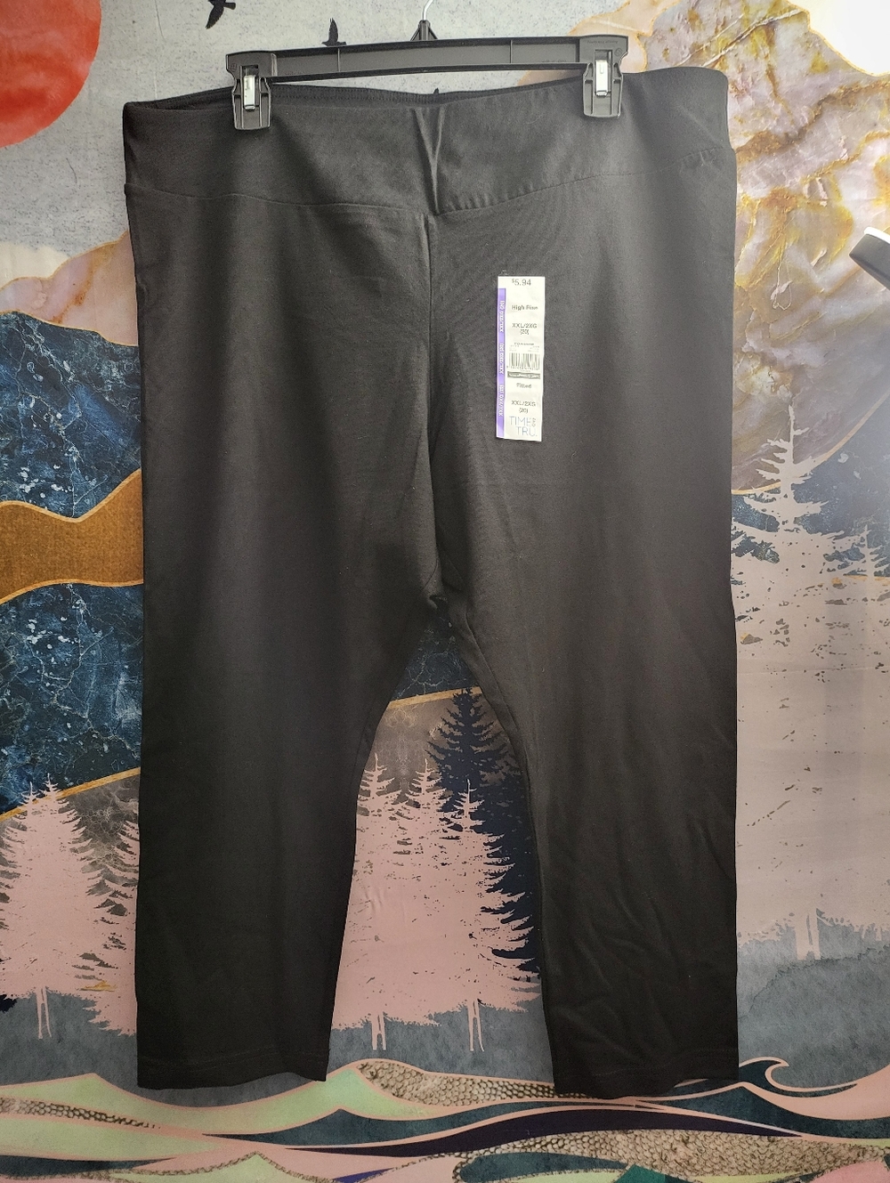 NWT! Time & Tru. Black Capri Leggings - Stretch Comfort